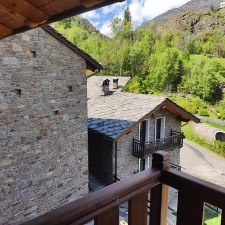 La Casa Del Bosco - The House By The Woods *