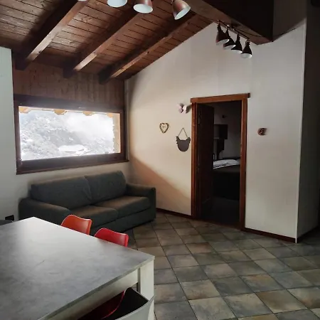 La Casa Del Bosco - The House By The Woods Arvier
